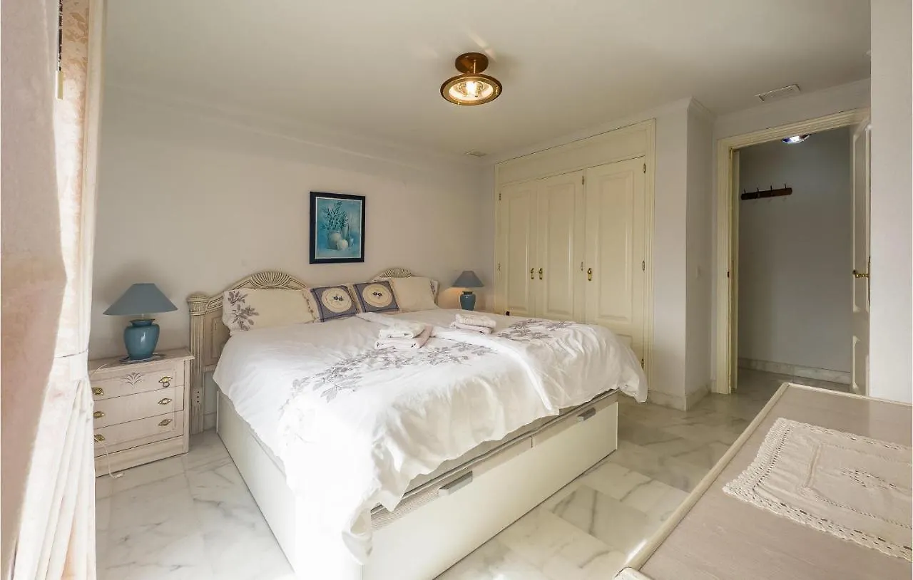 Stunning Apartment In Fuengirola
