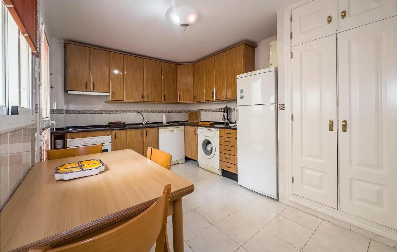 Stunning Apartment In Fuengirola Spain